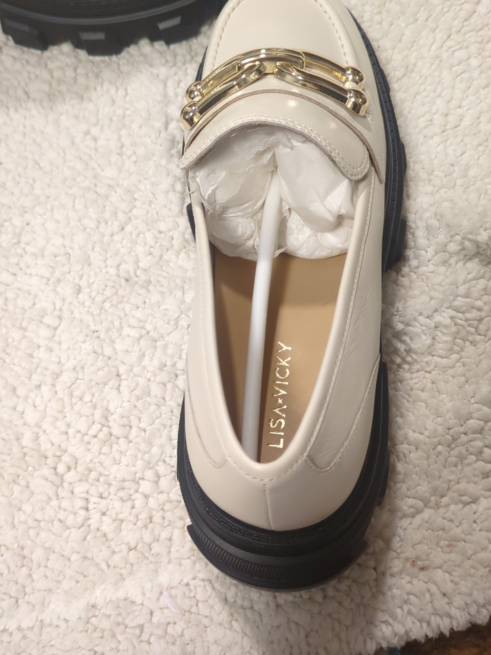 Lisa & Vicky Decide-V Loafer Moccasin Women’s Size 9 NWOT Winter White Gold - Picture 11 of 14